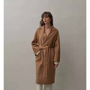 THE CLASSIC COAT - CAMEL